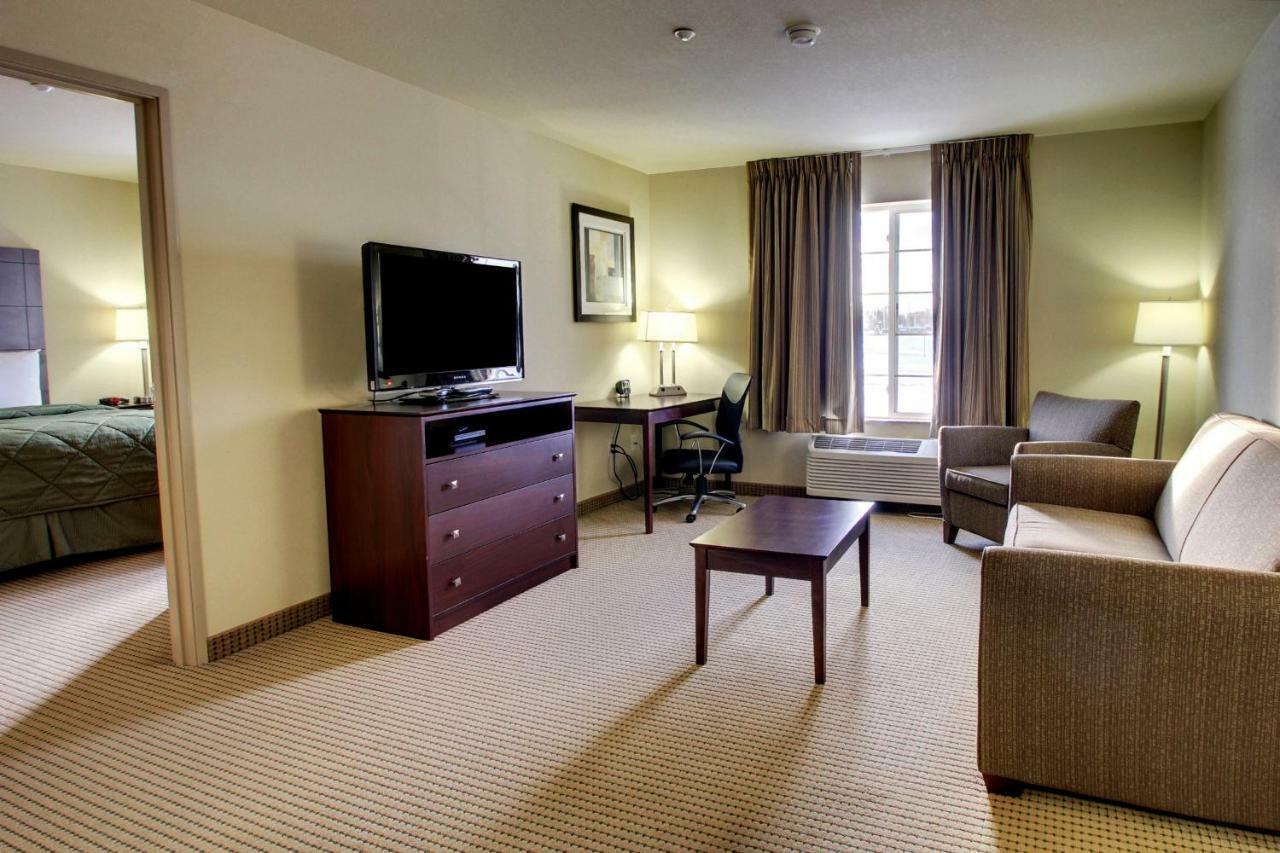 Cobblestone Inn & Suites - Carrington Εξωτερικό φωτογραφία
